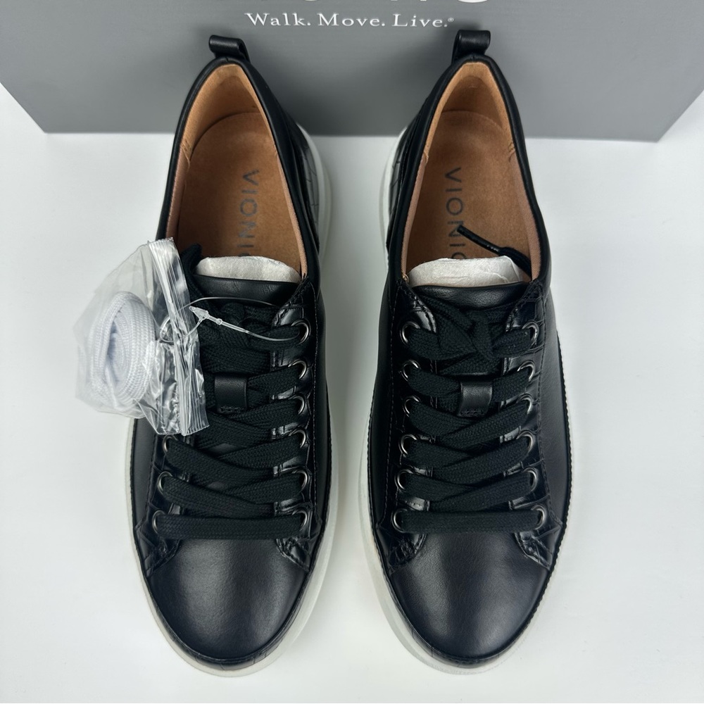 NWB Vionic Winny Leather Embossed Detail Black Lace-Up Sneakers - Size: 5 - Picture 6 of 14